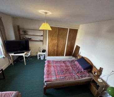Room in a Shared House, Ashley Down Road, BS7 - Photo 1