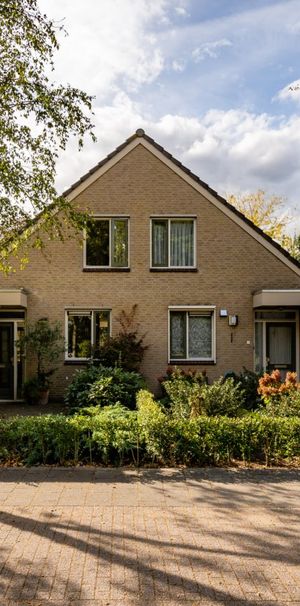 Te huur: Bisschop Bekkerslaan 3 - Photo 1