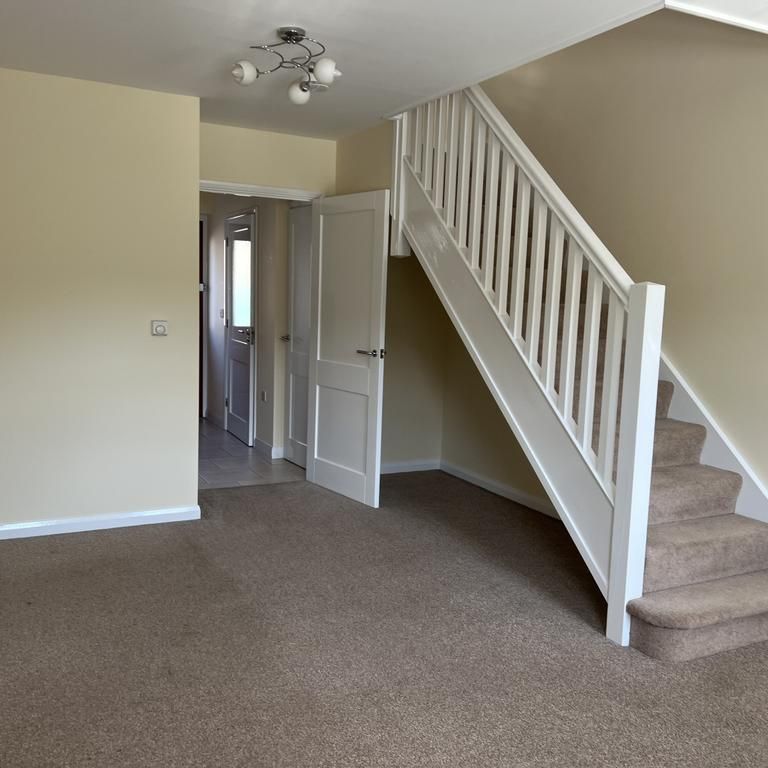 2 bedroom terraced house to rent - Photo 1