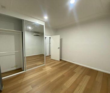 Renovated 3 bedroom house MINTO - Photo 1