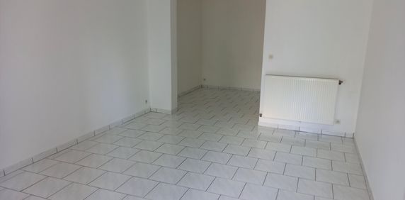 Location Appartement 2 pièces 45m² RONCHIN 59790 - Photo 2