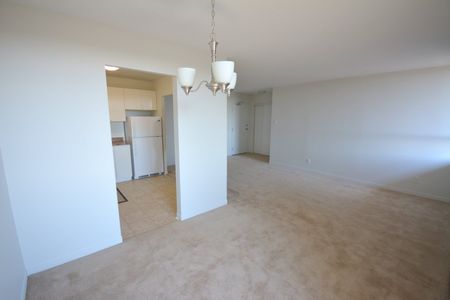 3301 Uplands Dr. Apartments - Photo 2