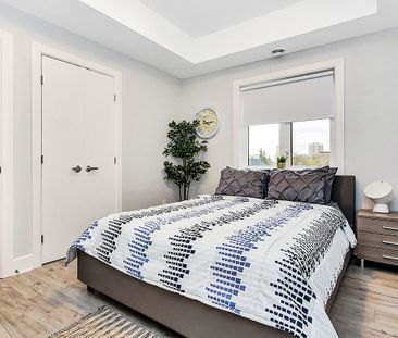 12 Jolliet | Fully Furnished All Inclusive Apartments in Trendy Bee... - Photo 2