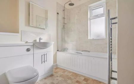 2 bedroom flat to rent - Photo 5