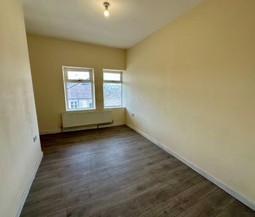 Padiham Road, Burnley - Photo 2