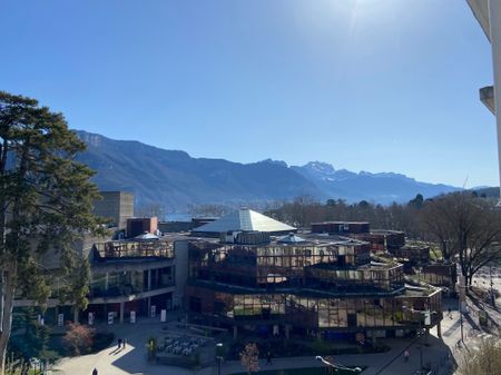 Location Appartement 3 pièces 92m² ANNECY 74000 - Photo 2