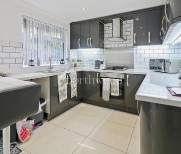 3 bedroom terraced house to rent - Photo 6