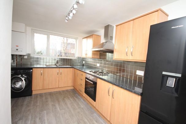 3 bedroom terraced house to rent - Photo 1