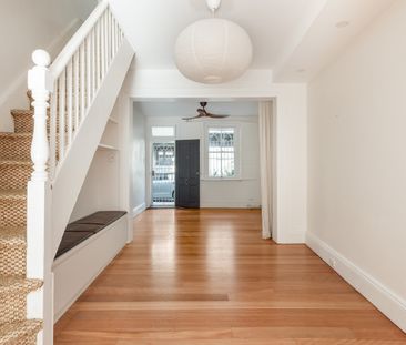 8 Prospect Street, Surry Hills NSW 2010 - Terrace For Rent | Domain - Photo 5