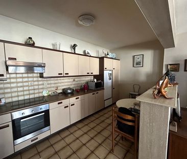 Appartement - Te huur - Photo 2
