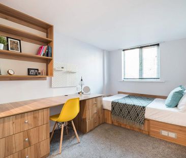 4 bedroom house to rent - Photo 3