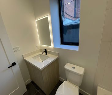 For Lease - 1821 Davenport Road Unit# Main, Toronto, Ontario - Photo 5