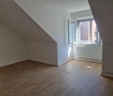 Location Appartement 64m² - Photo 6