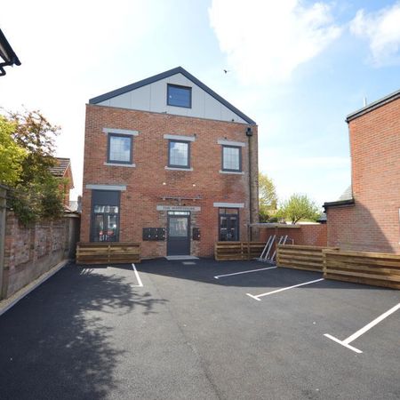 1 bedroom ground floor flat to rent - Photo 3