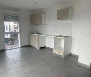 Location Appartement 3 pièces 70 m2 à Perpignan - Photo 6