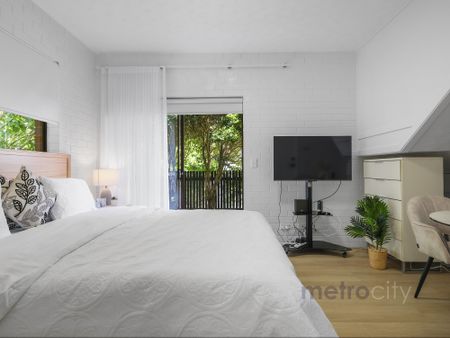 Modern Furnished Studio in Wavell Heights – Private & Comfortable! - Photo 3