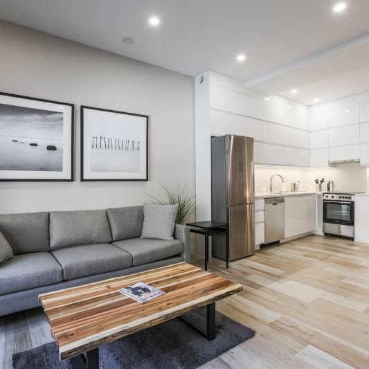 201 MacLaren - Photo 1