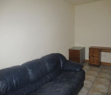 Unit 1, 10 Cromwell Road, Belfast, BT7 1JY - Photo 3