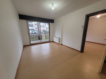 Location Appartement 2 pièces 53m² ILLKIRCH GRAFFENSTADEN 67400 - Photo 2