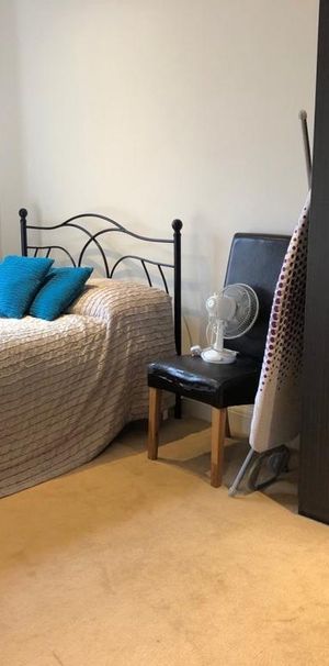 House share to rent - Photo 1