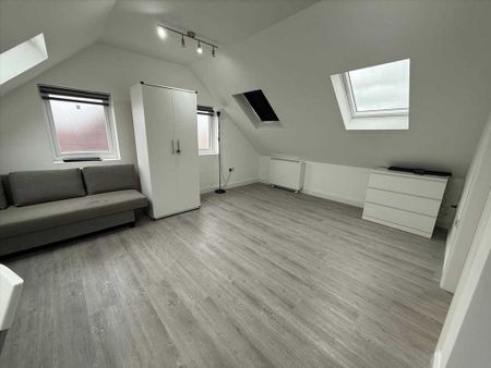 Studio to rent - Photo 5