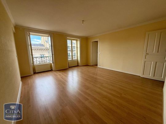 Location Appartement 4 pièces 107m² ALENCON 61000 - Photo 1