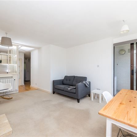 Apartment 7, Hillcrest Court, Drumcondra, Dublin 9, D09 YW57 - Photo 1