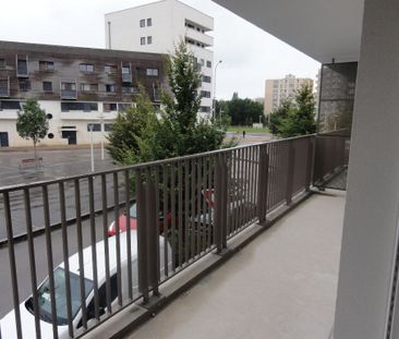 Location Appartement 1 pièce 33m² - Photo 4