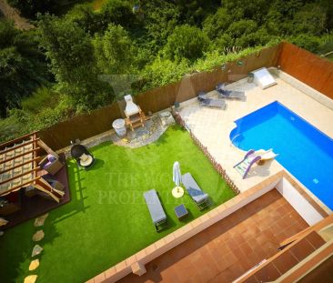 Vidreres - Photo 2