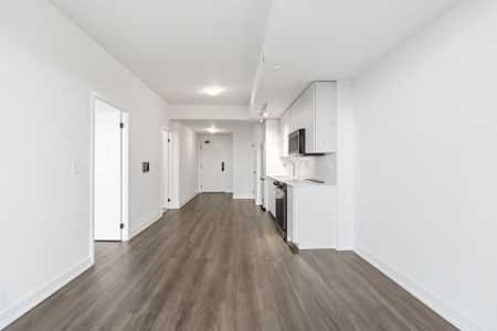 For Lease - 2075 Lakeshore Road Unit# 2011, Burlington, Ontario - Photo 3