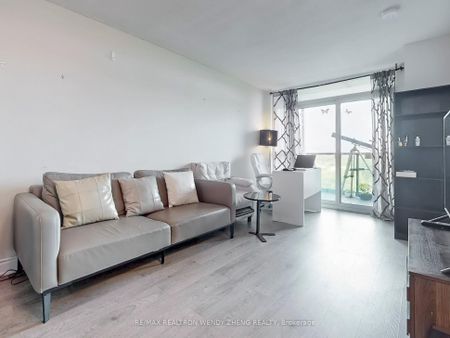 For Lease - 15 Greenview Avenue Unit# 910, Toronto, Ontario - Photo 5