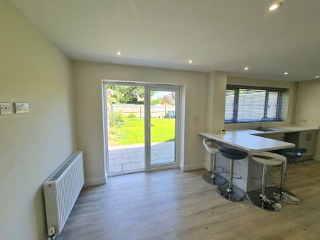 3 bedroom bungalow to rent Tuckers Nook, Maxey, PE6 - Photo 5