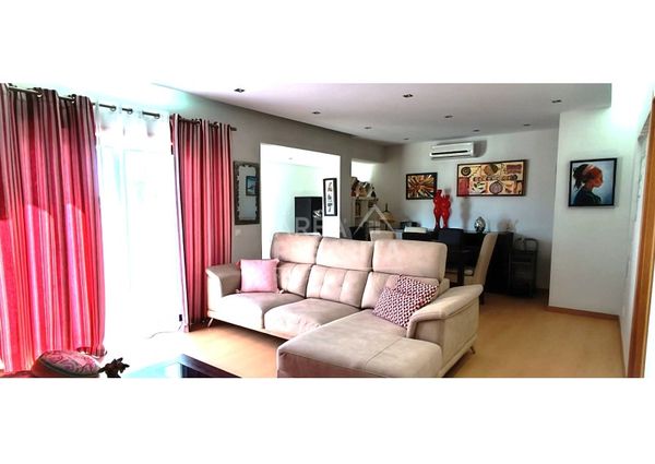 Apartamento T2 em Setúbal