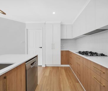 23 Alder Close, Jerrabomberra - Photo 1