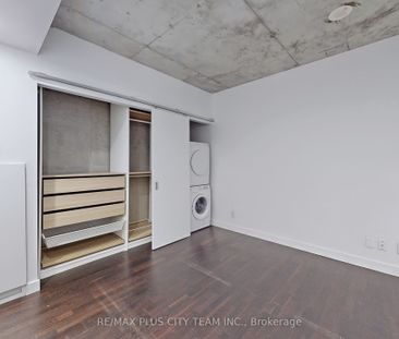 Glas Lofts , #712 - Photo 3