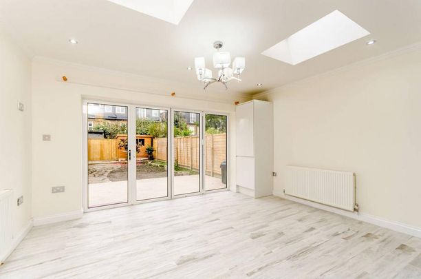 4 bedroom house to rent - Photo 1