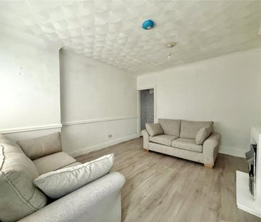 2 bedroom house to rent - Photo 2