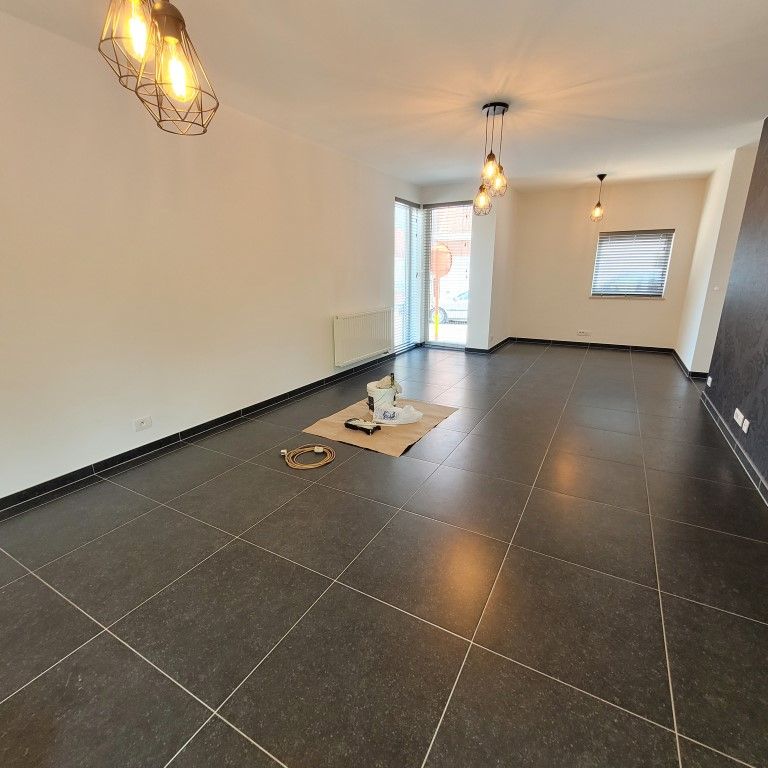 Recente hoekwoning - Photo 1