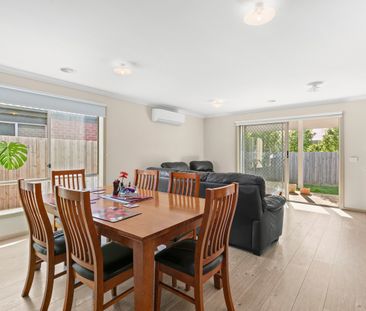 SPACIOUS FOUR BEDROOM HOME - Photo 2