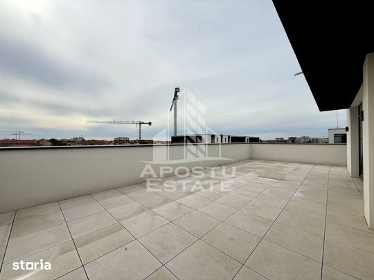 Penthouse 3 camere, terasa de 60mp, loc de parcare, zona Aradului - Fotografie 1