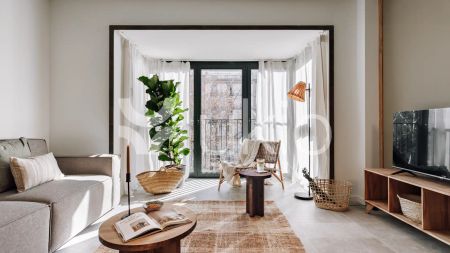 Barcelona Capital - Photo 2