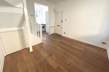 Gloucester Mews - Photo 3