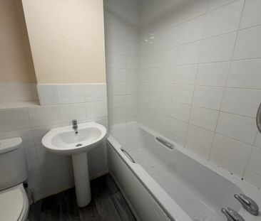 Worle, Weston-super-Mare, North Somerset - Photo 3