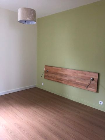 Location Appartement 3 pièces 54m² COGOLIN 83310 - Photo 2