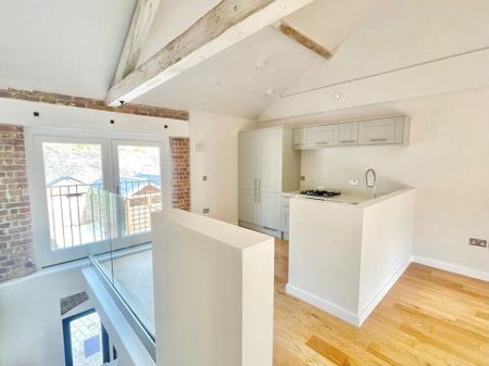 Bulbourne Yard, Tring, Bulbourne - Photo 4