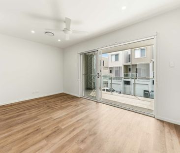 Vacant & Ready NOW! - Photo 1