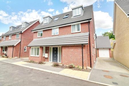 Bury Water Lane, Newport, Saffron Walden, Essex - Photo 5