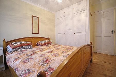 2 bedroom maisonette to rent - Photo 5