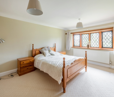 7 bedroom detached house to rent - Photo 3