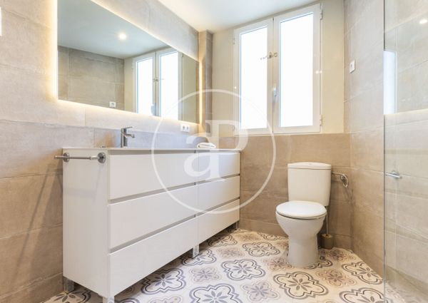 Penthouse for rent with Terrace in San Francesc (Valencia)